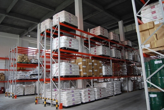 93/7 Saturated TGIC Polyester Resins With Outstanding Anti - Yellowing Properties